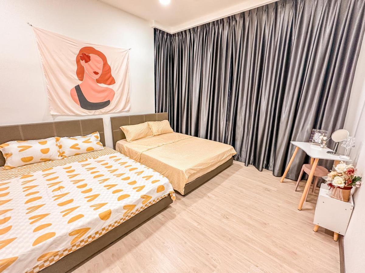 Starry Homes @ Green Haven 2Beds 2Bath+Pool View Masai Exteriér fotografie