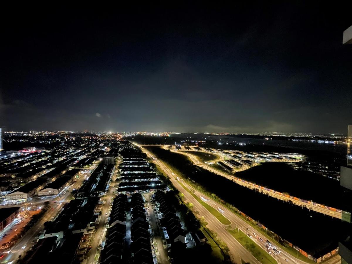 Starry Homes @ Green Haven 2Beds 2Bath+Pool View Masai Exteriér fotografie